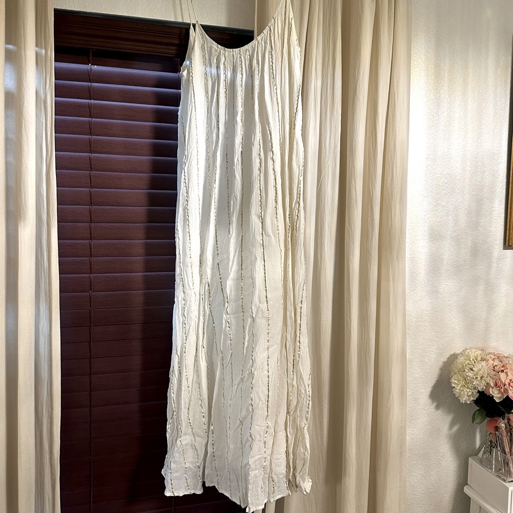 Altar’d State Carla dress in size small- worn once! Just needs to be steamed.